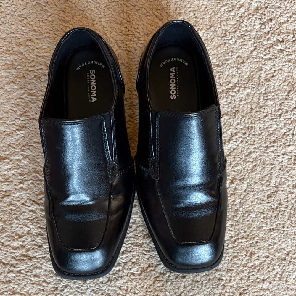 Sonoma Men's Classic Black Slip-On Loafers